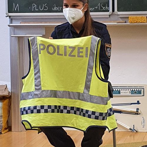 Polizei_1_2_Schst_2