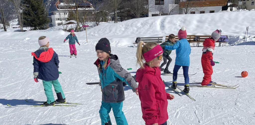 Langlaufen 1. und 2. Schulstufe